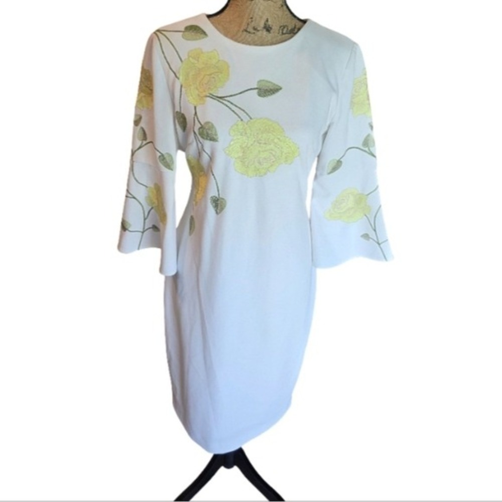 Tahari‎ by Arthur S. Levine embroidered crepe dress in white/citron/green Size 6